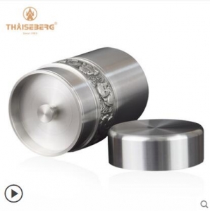 皇家泰芝宝 骄子熊猫锡罐   TL135